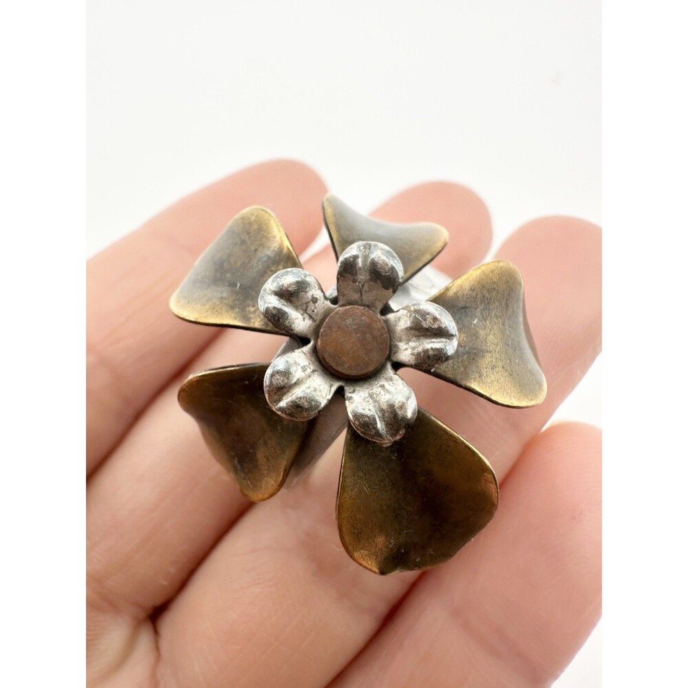 Mixed Metal Flower Statement Ring Size 9